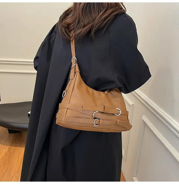 Black Leather Motorcycle Shoulder Bag for Women 2024 — feature 9