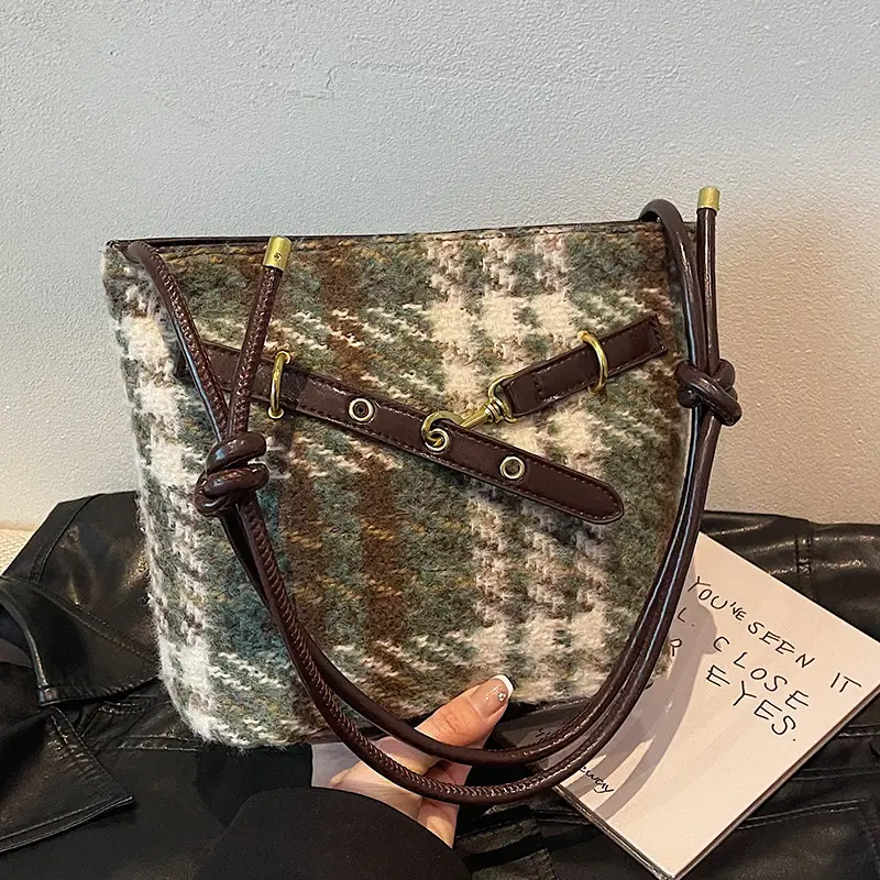 Buffalo Women's Bag 2024 New Arrival Retro Textile Crossbody - Image 6