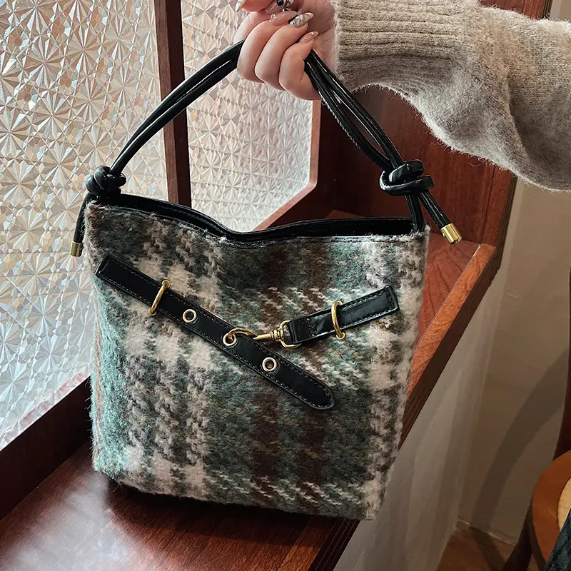 Buffalo Women's Bag 2024 New Arrival Retro Textile Crossbody - Image 8