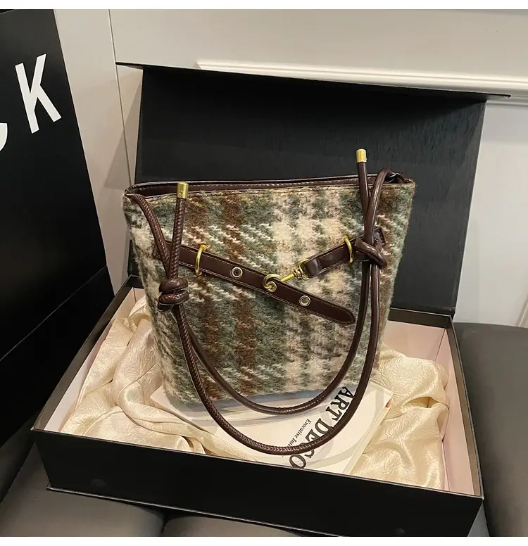 Buffalo Women's Bag 2024 New Arrival Retro Textile Crossbody — feature 32