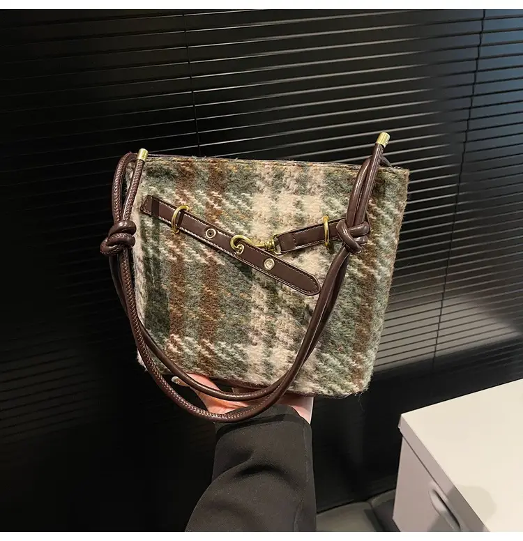Buffalo Women's Bag 2024 New Arrival Retro Textile Crossbody — feature 35
