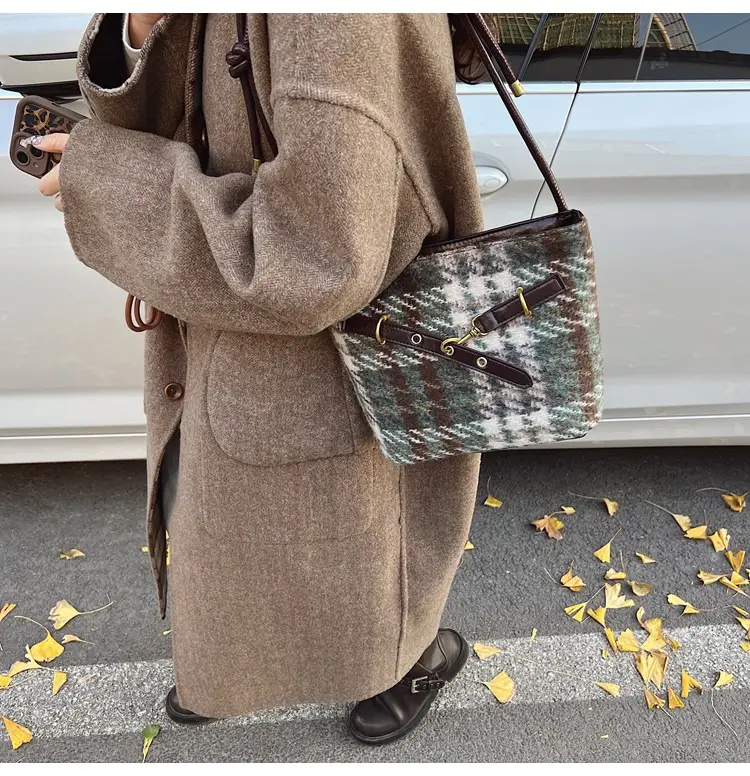 Buffalo Women's Bag 2024 New Arrival Retro Textile Crossbody — feature 7