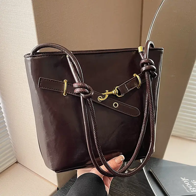 Buffalo Women's Bag 2024 New Arrival Retro Textile Crossbody - Image 2