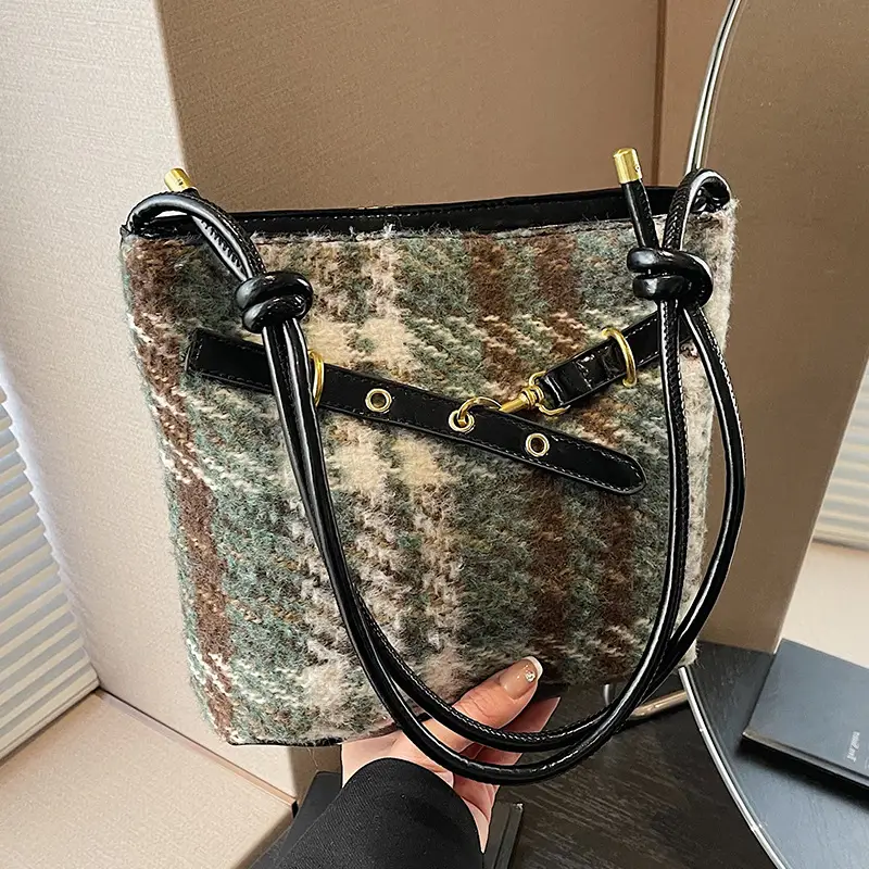 Buffalo Women's Bag 2024 New Arrival Retro Textile Crossbody - Image 3