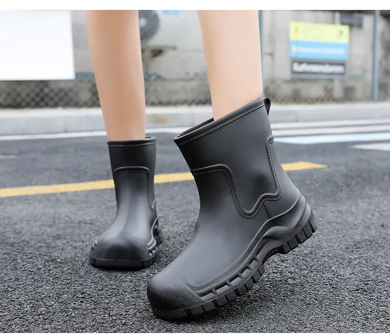 Women's Mid-barrel Rain Boots Fashionable Waterproof Anti-slip Rubber Shoes Good-looking Rain Boots Women's Adult Four Seasons Water Shoes Water Boots — feature 18