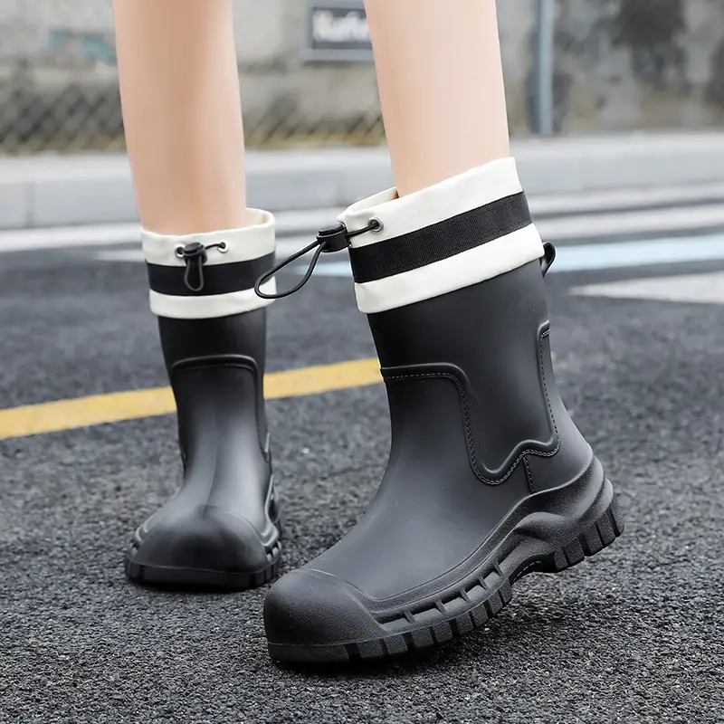 Women's Mid-barrel Rain Boots Fashionable Waterproof Anti-slip Rubber Shoes Good-looking Rain Boots Women's Adult Four Seasons Water Shoes Water Boots - Image 6
