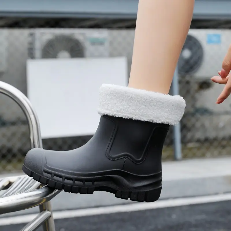 Women's Mid-barrel Rain Boots Fashionable Waterproof Anti-slip Rubber Shoes Good-looking Rain Boots Women's Adult Four Seasons Water Shoes Water Boots - Image 8