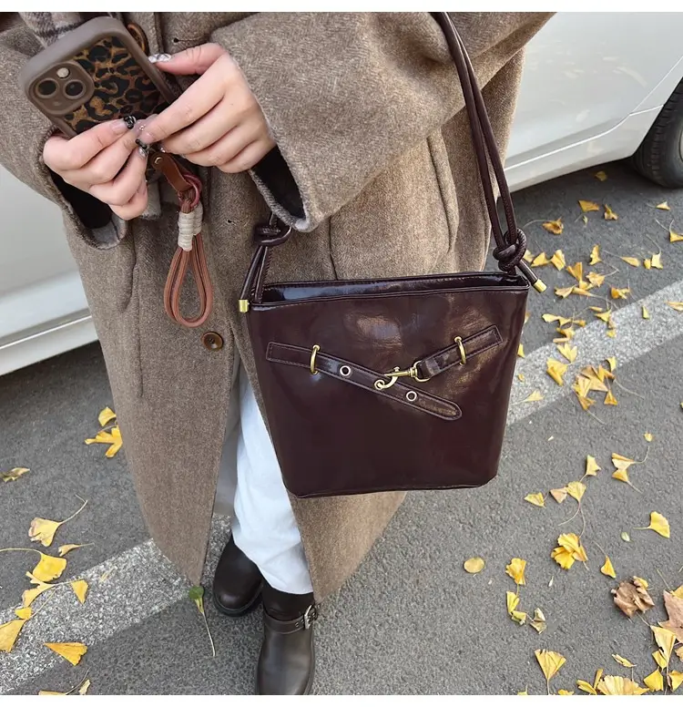 Women's Crossbody Bag Brown Retro Textured 2024 — feature 19