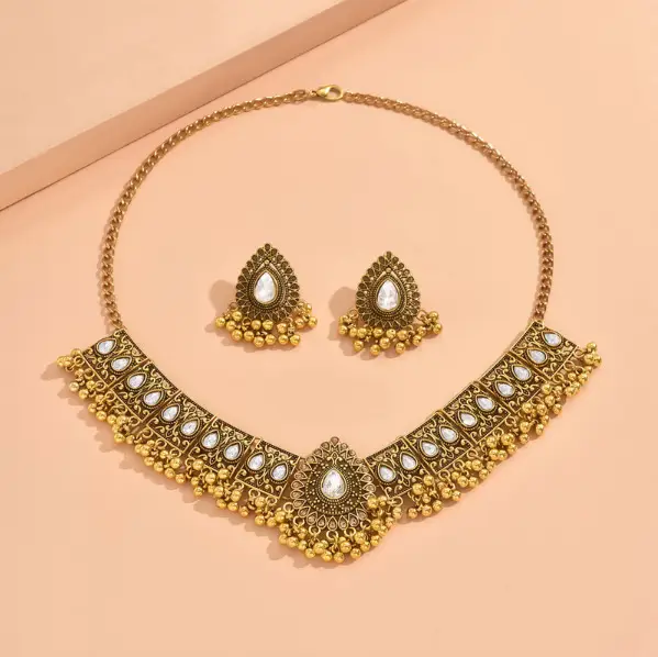 European and American Cross-border Fashion Retro Medium Dongfeng Peacock Style Water Drop Temperament Exaggerated Ladies Necklace Earrings suit — feature 5