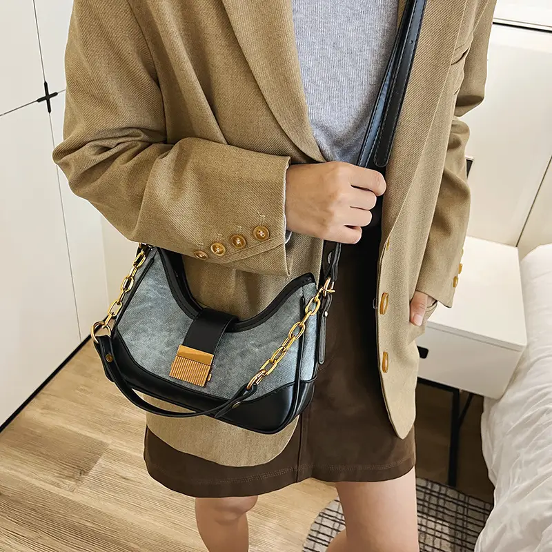 Crossbody Bag White Cream Chain Stitch Shoulder Bag — feature 24