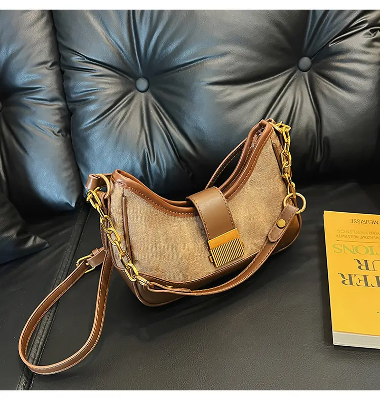 Crossbody Bag White Cream Chain Stitch Shoulder Bag