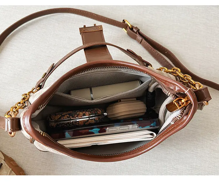 Black Chain Lock Crossbody Bag with Patchwork Design — feature 9