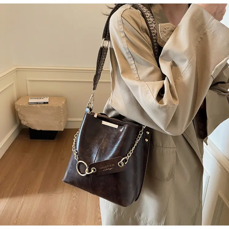 Korean Style Leather Satchel Bag for Women — feature 25