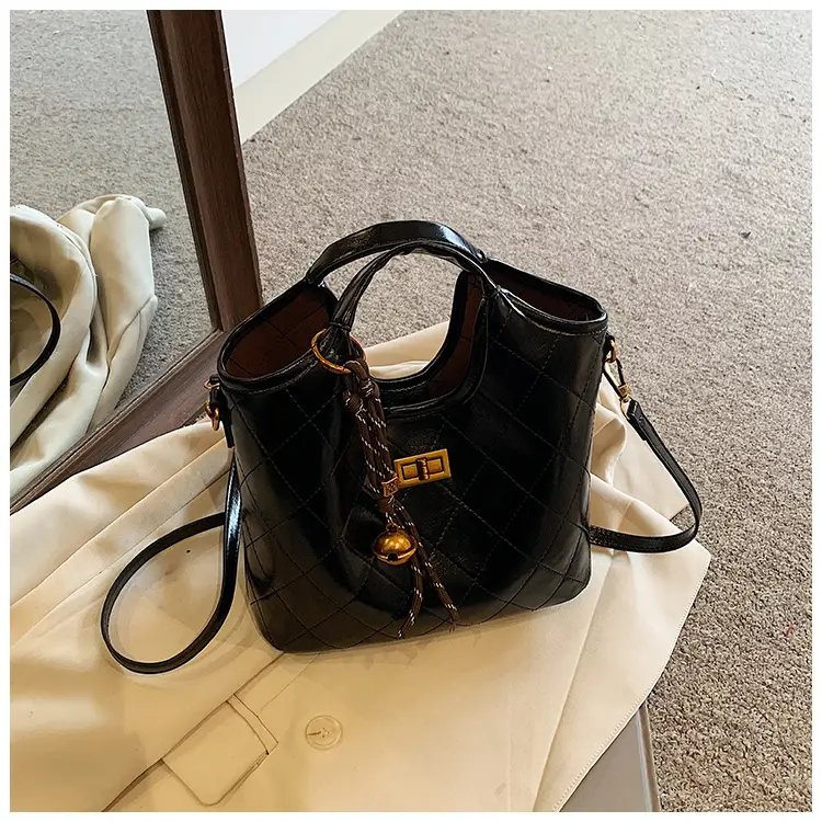 Vintage Brown Diamond Lattice Shoulder Bag for Women — feature 19