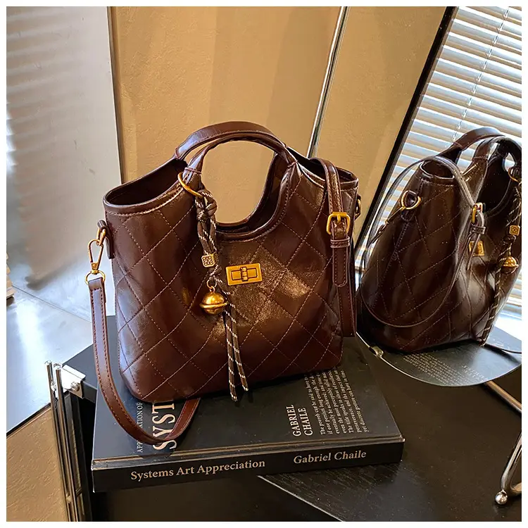 Vintage Brown Diamond Lattice Shoulder Bag for Women — feature 24