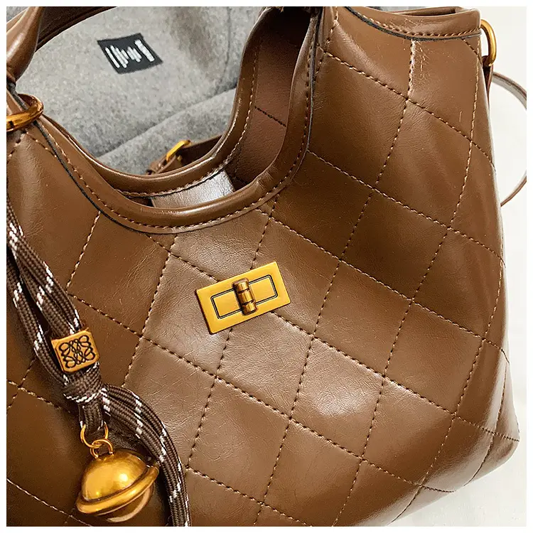 Vintage Brown Diamond Lattice Shoulder Bag for Women — feature 25