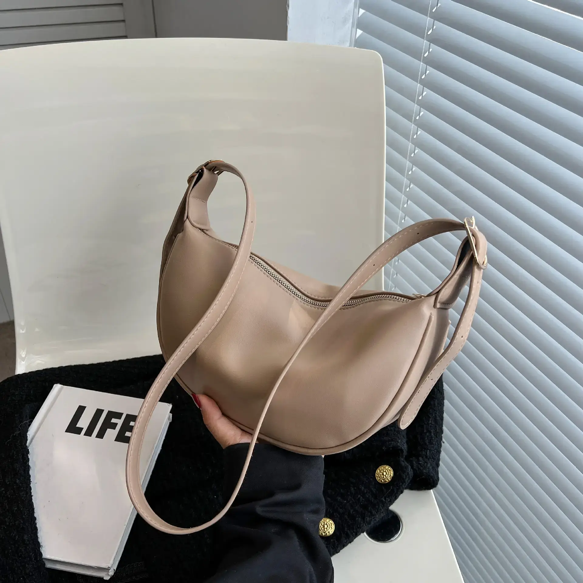 One Shoulder Underarm Bag Women's Beige 2024 - Image 7