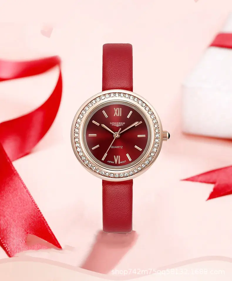 Elegant Black Quartz Watch for Women — feature 2