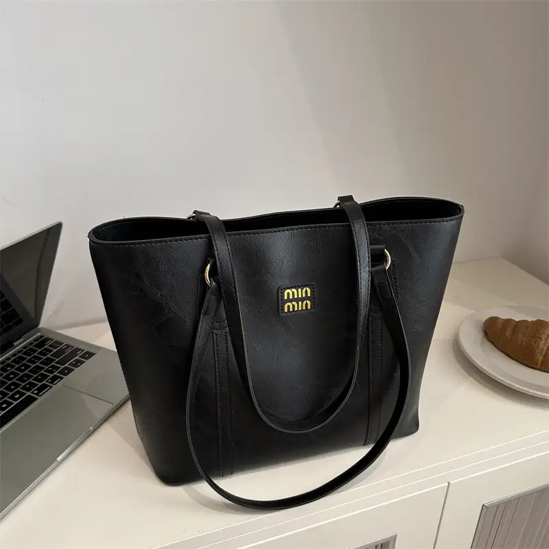 Women's Black Leather Tote Bag with Shoulder Strap - Image 3