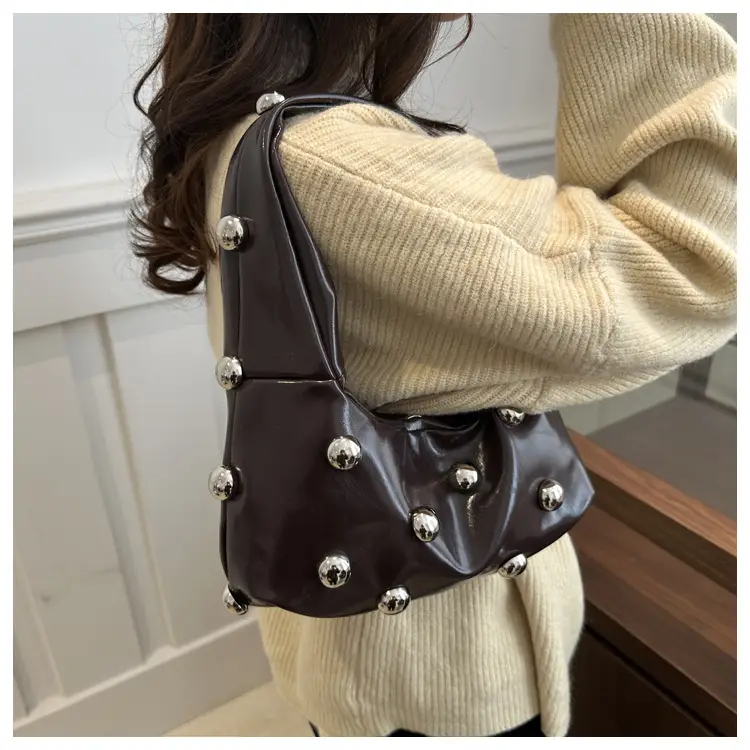 Stylish Rivet Crossbody Bag Women's 2024 — feature 16