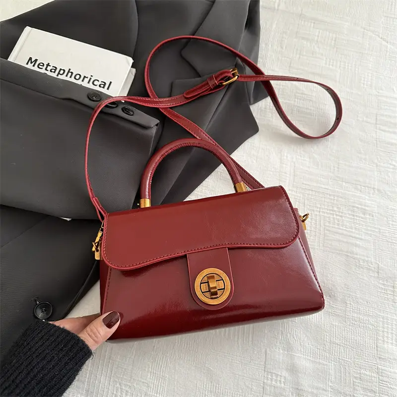 Women's Red Leather Shoulder Bag 2024 New Style - Image 3