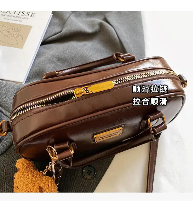 2025 Red Leather Crossbody Bag with Tassel — feature 6