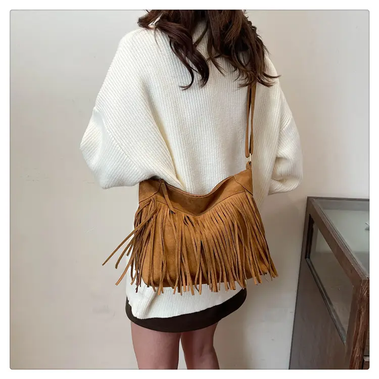 Large Cap Tassel Bag Deerskin Velvet One Shoulder — feature 16