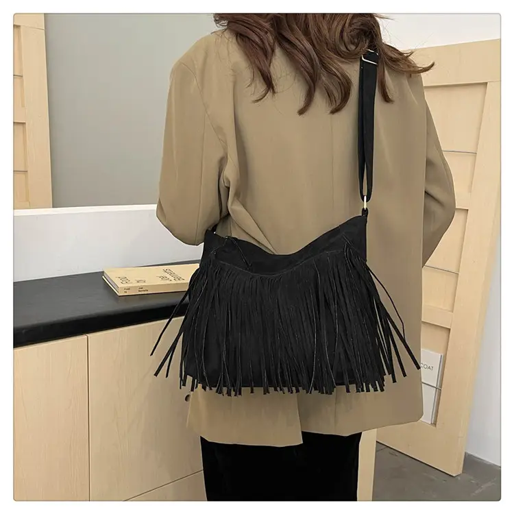 Large Cap Tassel Bag Deerskin Velvet One Shoulder — feature 20