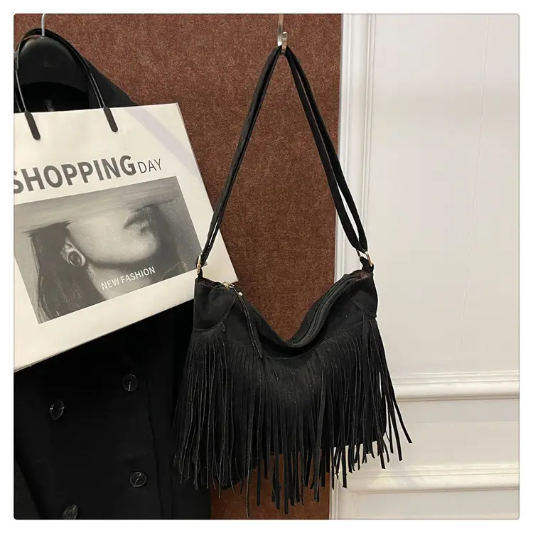 Large Cap Tassel Bag Deerskin Velvet One Shoulder — feature 25