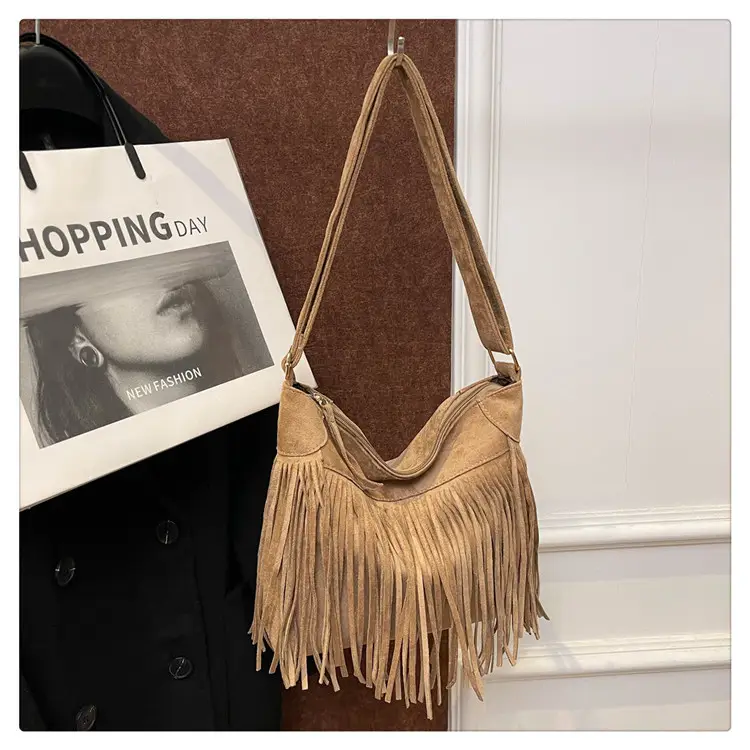 Large Cap Tassel Bag Deerskin Velvet One Shoulder — feature 27