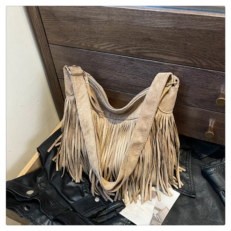 Large Cap Tassel Bag Deerskin Velvet One Shoulder — feature 30