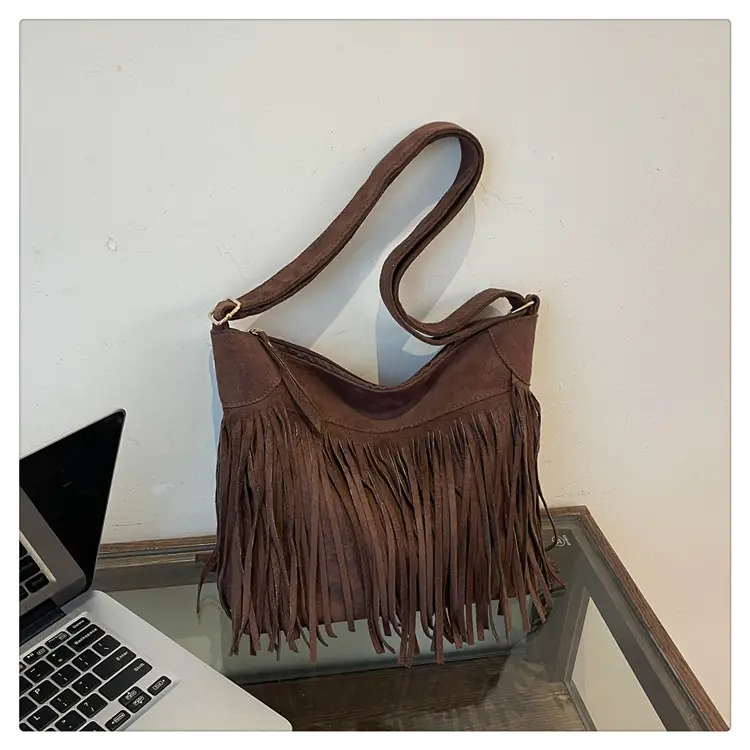 Large Cap Tassel Bag Deerskin Velvet One Shoulder — feature 31