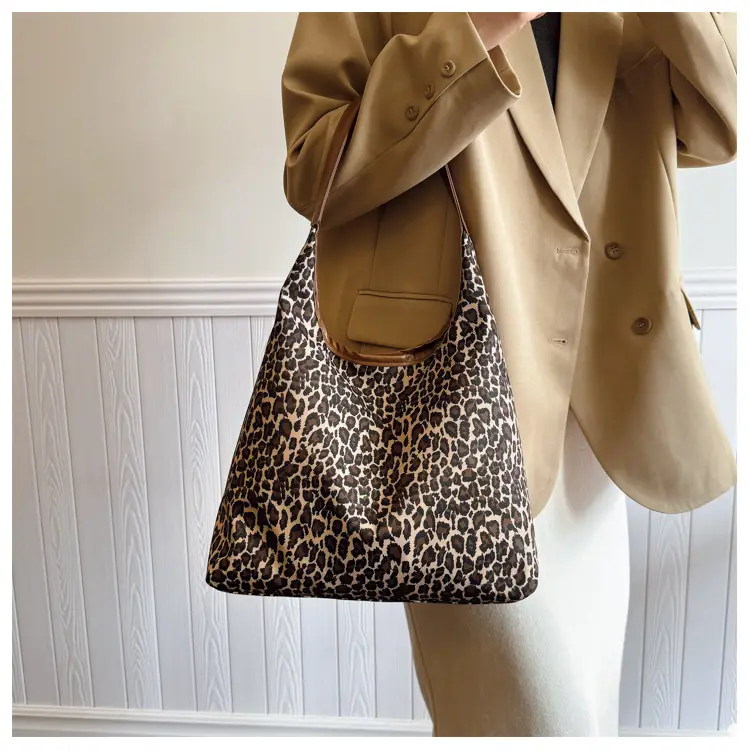 Women Leopard Print Shoulder Tote Bag 2024 Winter — feature 18