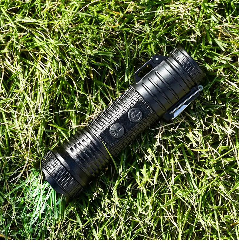 Dual Arc Lighter Flashlight with Igniter & Waterproof Design — feature 18