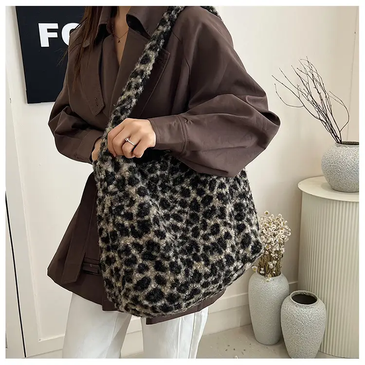 Leopard Print Wool Shoulder Bag Women Large Capacity — feature 12
