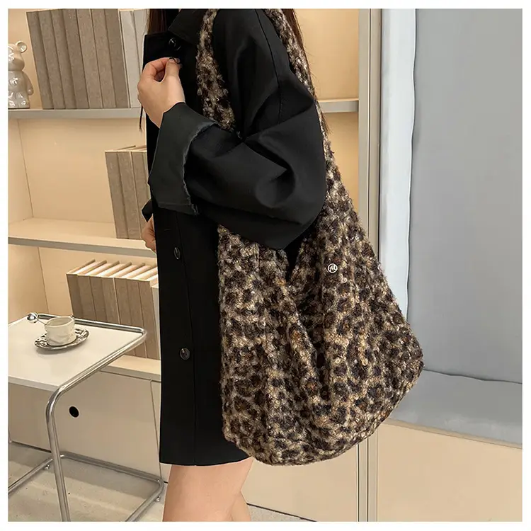 Leopard Print Wool Shoulder Bag Women Large Capacity — feature 13
