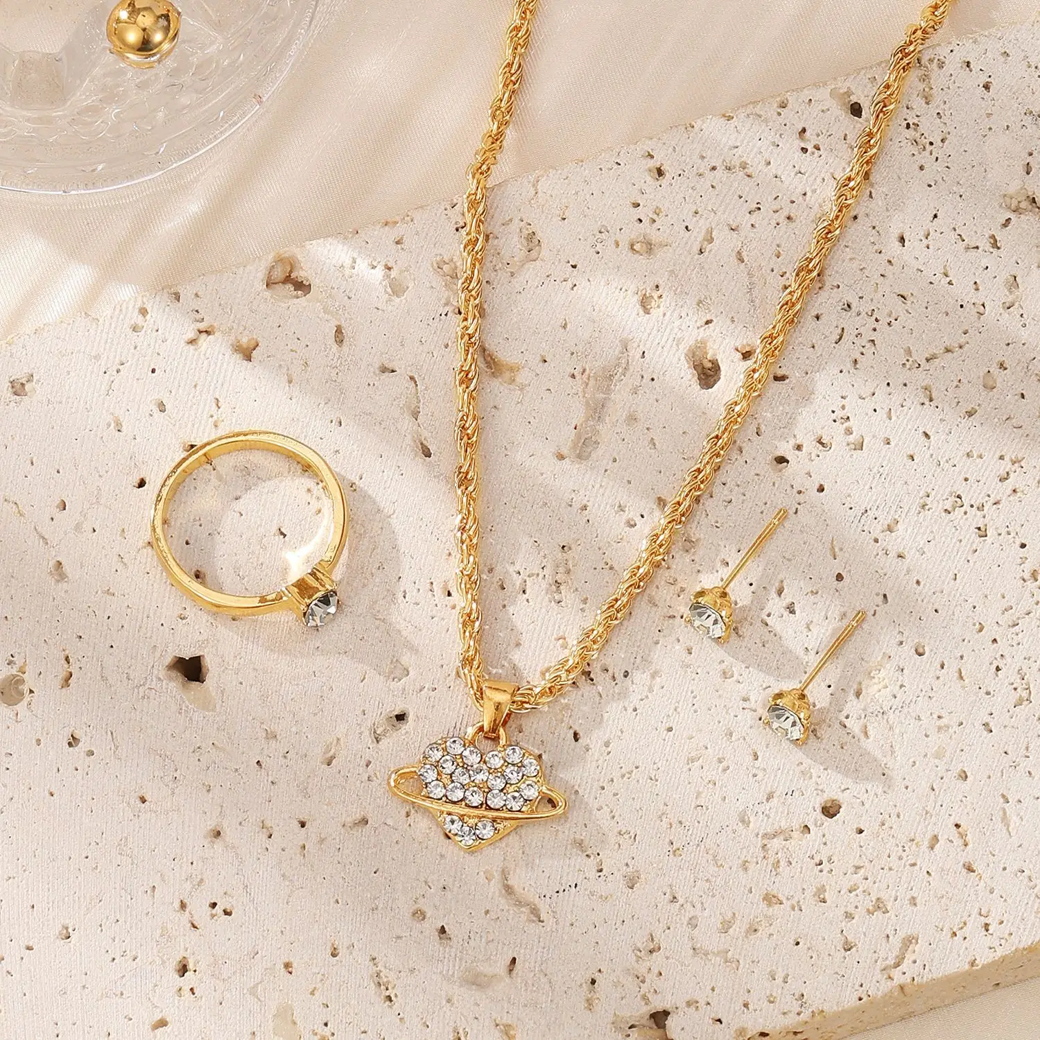 Gold Pearl Diamond Necklace Set for Women — feature 15