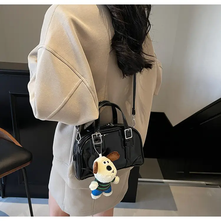 Trendy Women's Melard Shoulder Crossbody Bag with Cute Toy Hook — feature 13