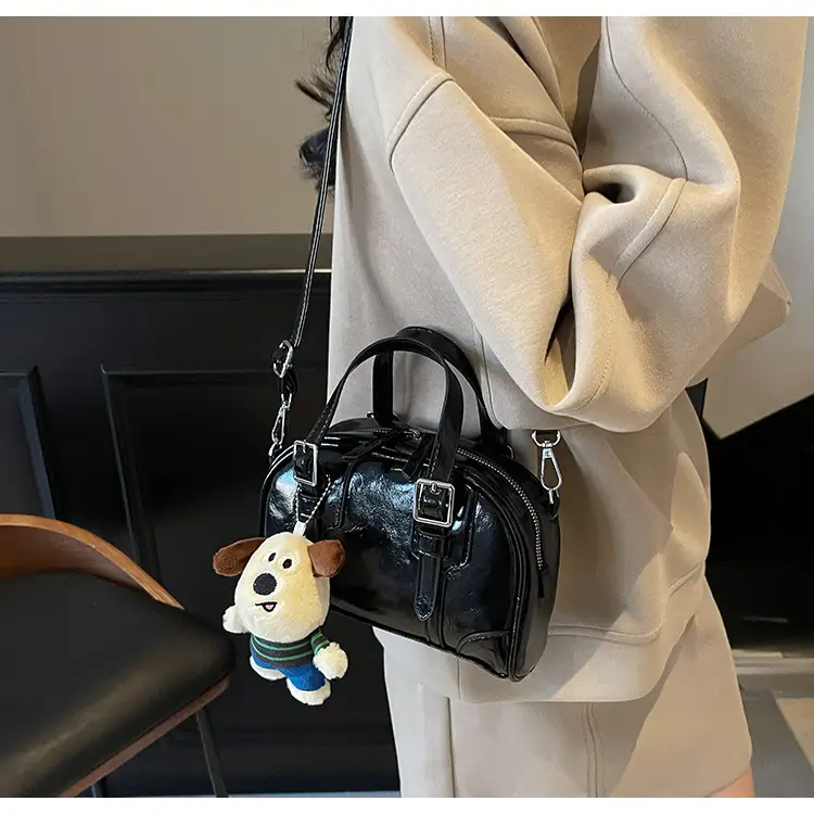 Trendy Women's Melard Shoulder Crossbody Bag with Cute Toy Hook — feature 16