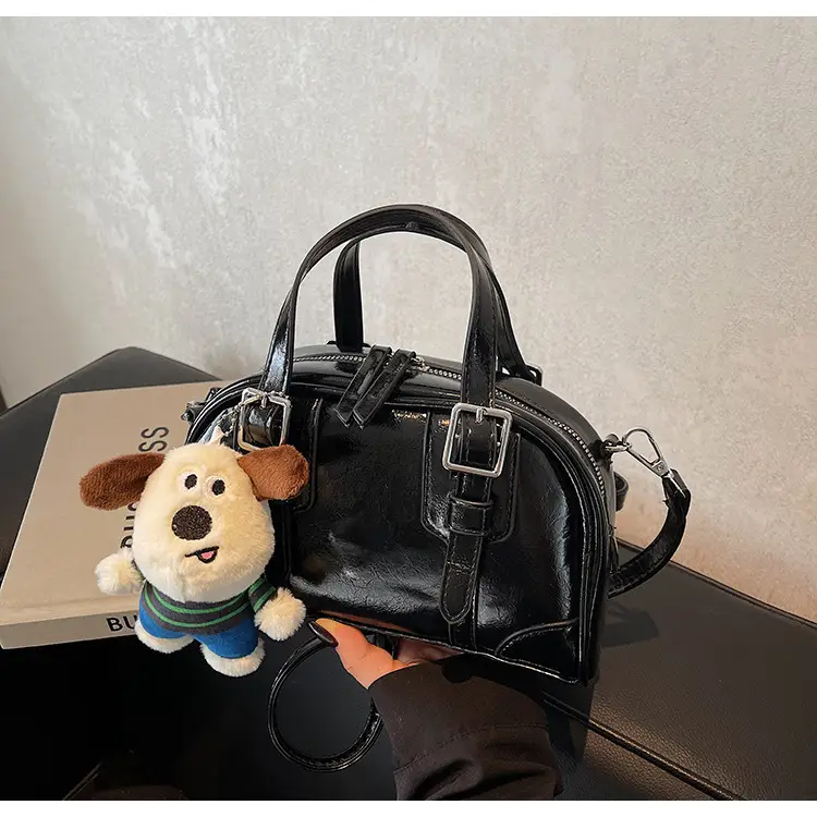 Trendy Women's Melard Shoulder Crossbody Bag with Cute Toy Hook — feature 29