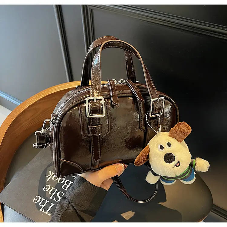 Trendy Women's Melard Shoulder Crossbody Bag with Cute Toy Hook — feature 39