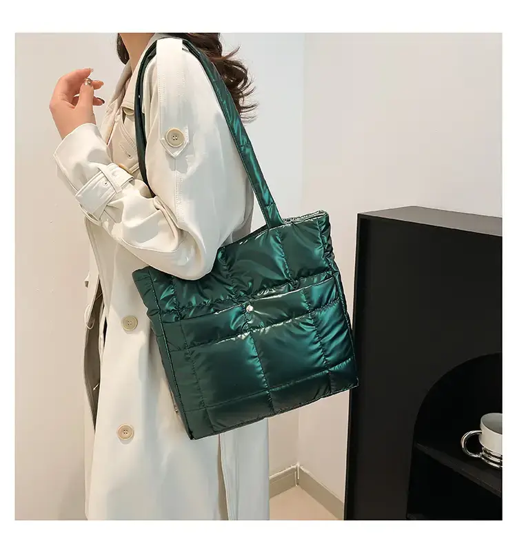Silver Puffer Shoulder Bag for Women 2026 — feature 25