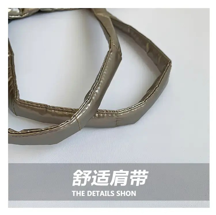 Silver Puffer Shoulder Bag for Women 2026 — feature 4