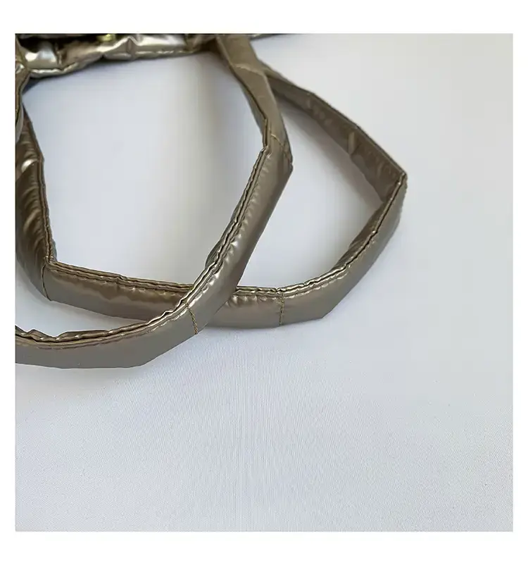 Silver Puffer Shoulder Bag for Women 2026 — feature 49
