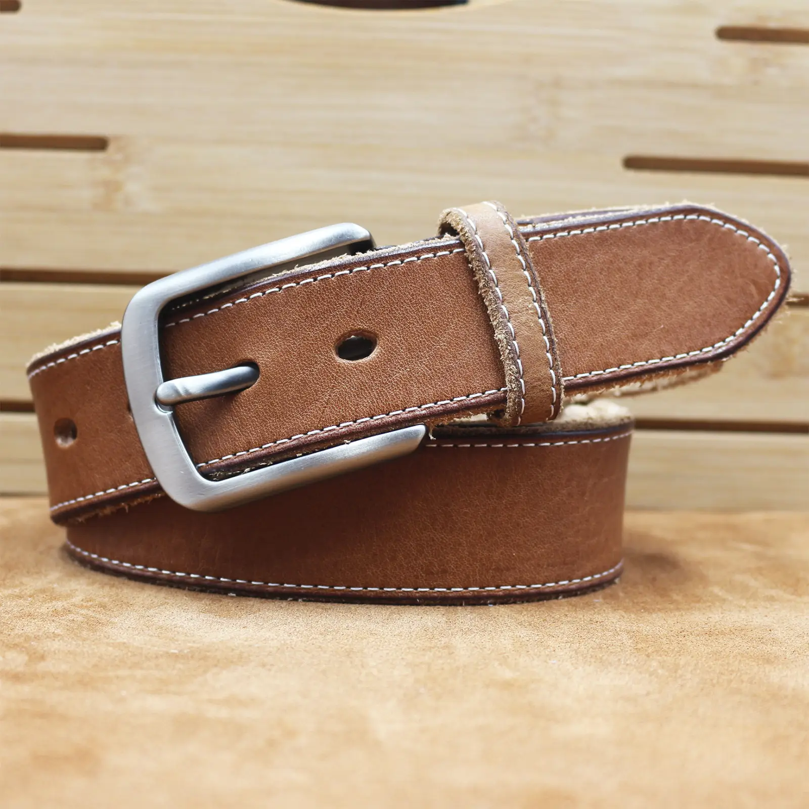 Men's Cowhide Belt with Retro Vegetable Buckle — feature 25
