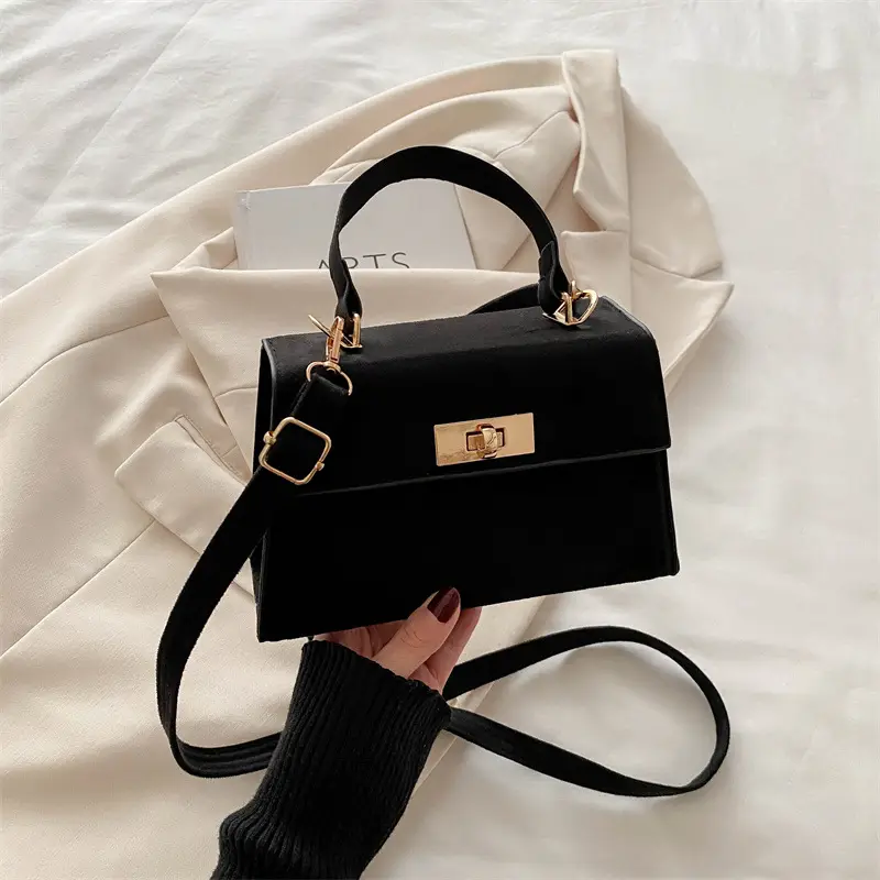 2024 Red Leather Shoulder Bag with Gold Clasp - Image 2