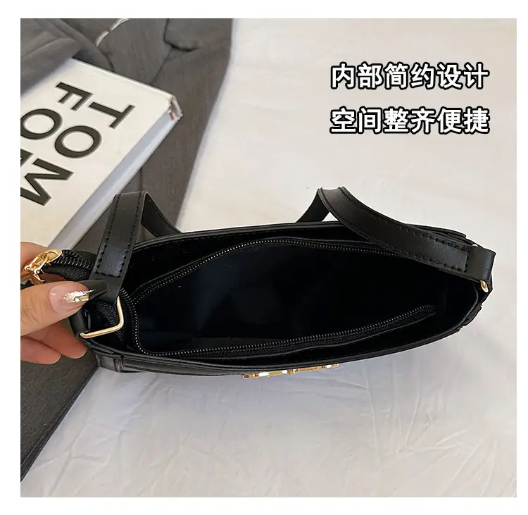 2024 Winter Bow Zipper Shoulder Bag Black — feature 8