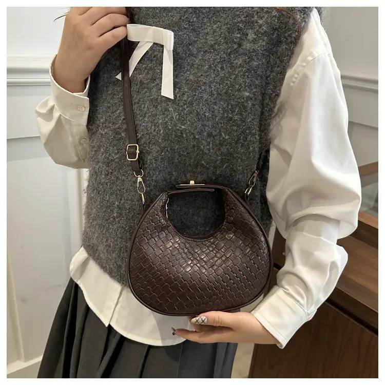 Vintage Women's Woven Shoulder Bag Brown 2024 — feature 16