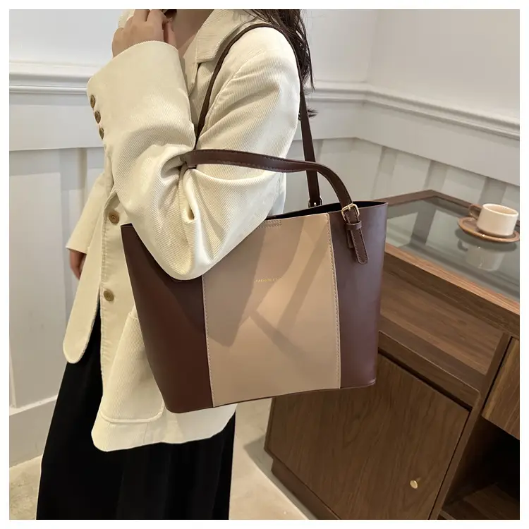 Women's Brown Leather Shoulder Bag with Top Handle — feature 15