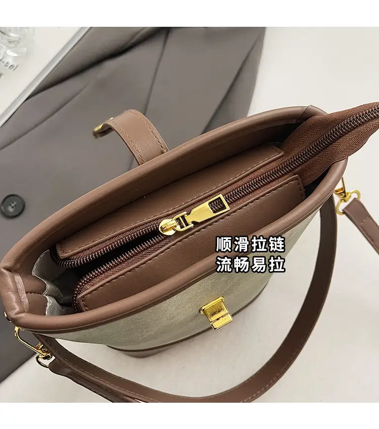 Women's High-end Canvas Shoulder Bag with Gold Clasp — feature 6